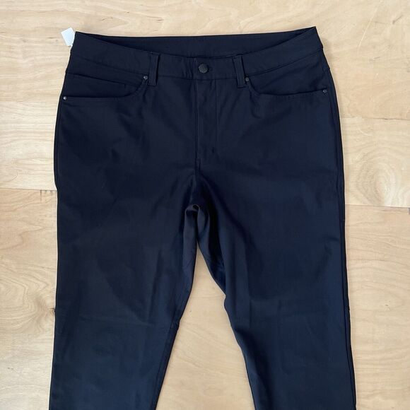 Lululemon ABC Pants 34 Black Athleisure Casual Workwear Sportswear Commission - Picture 3 of 9